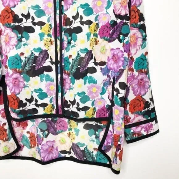 BAR III FRONT ROW Floral Blouse  - Picture 3 of 10